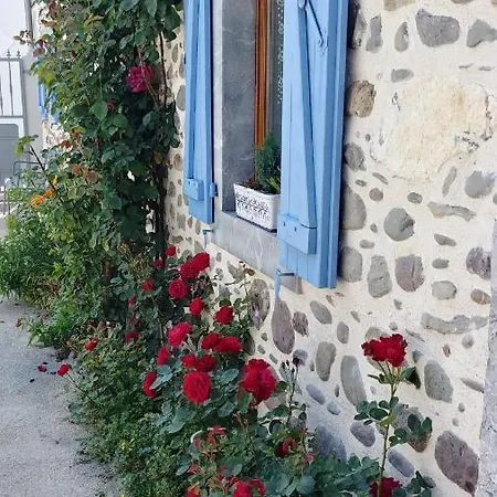 Apartmán Meuble De Tourisme Au Coeur Du Village A , Bearn